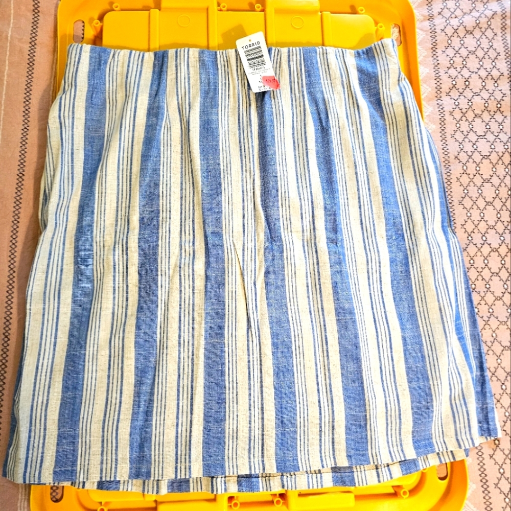 Women's Torrid skirt size 1 (1X)